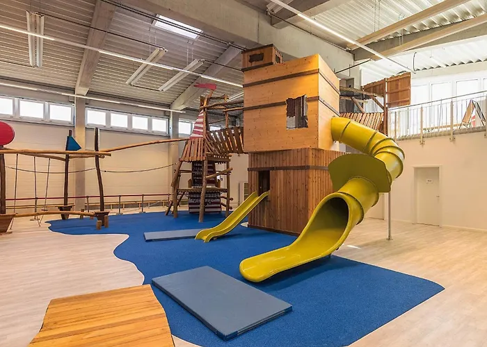 6 Person In Apartament *